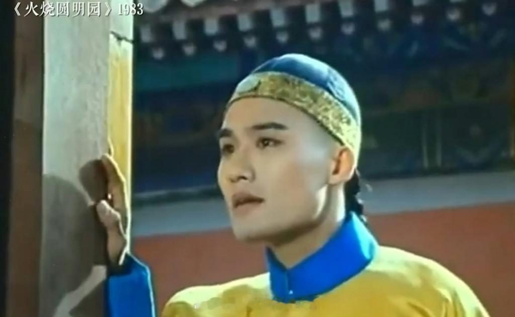 星岛：金像奖2026丨梁家辉凭《捕风追影》第5次夺最佳男主角走过被封杀低潮 与江