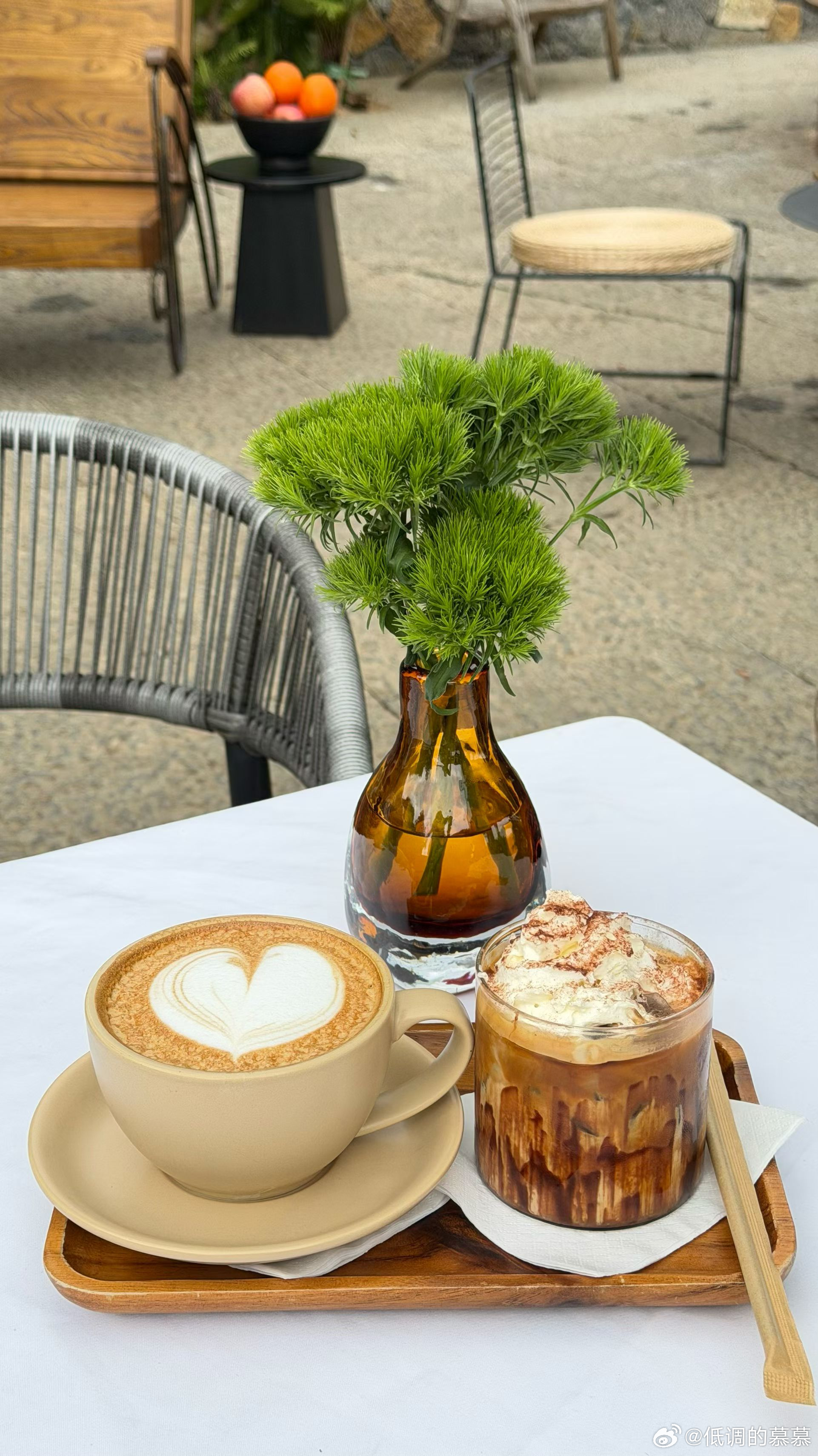 生命是一万次的春和景明 