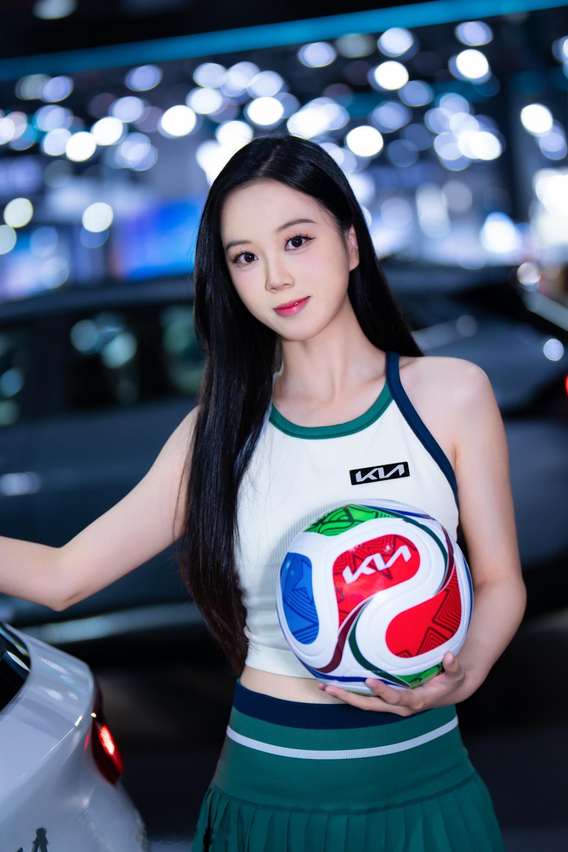 聆听猎人的车展笔记聆听在广州车展猎人拍拍 2026 五一广州车展想把图片带回家？