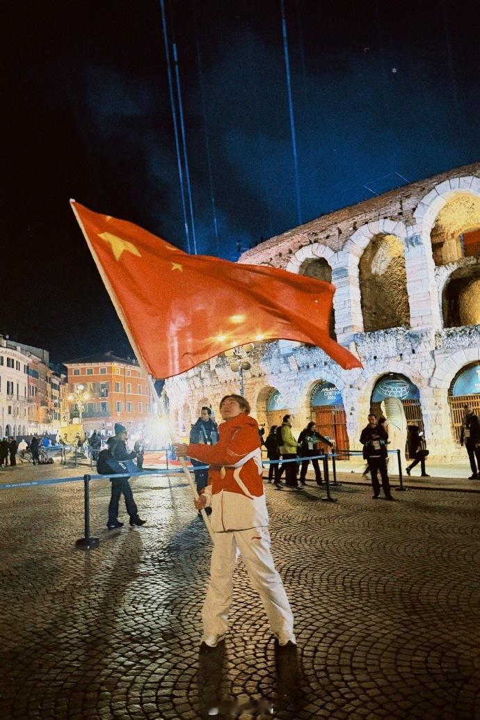 苏翊鸣仍是热爱单板滑雪的少年 热爱依旧！发博总结米兰冬奥会全部征程，回顾两个奥运