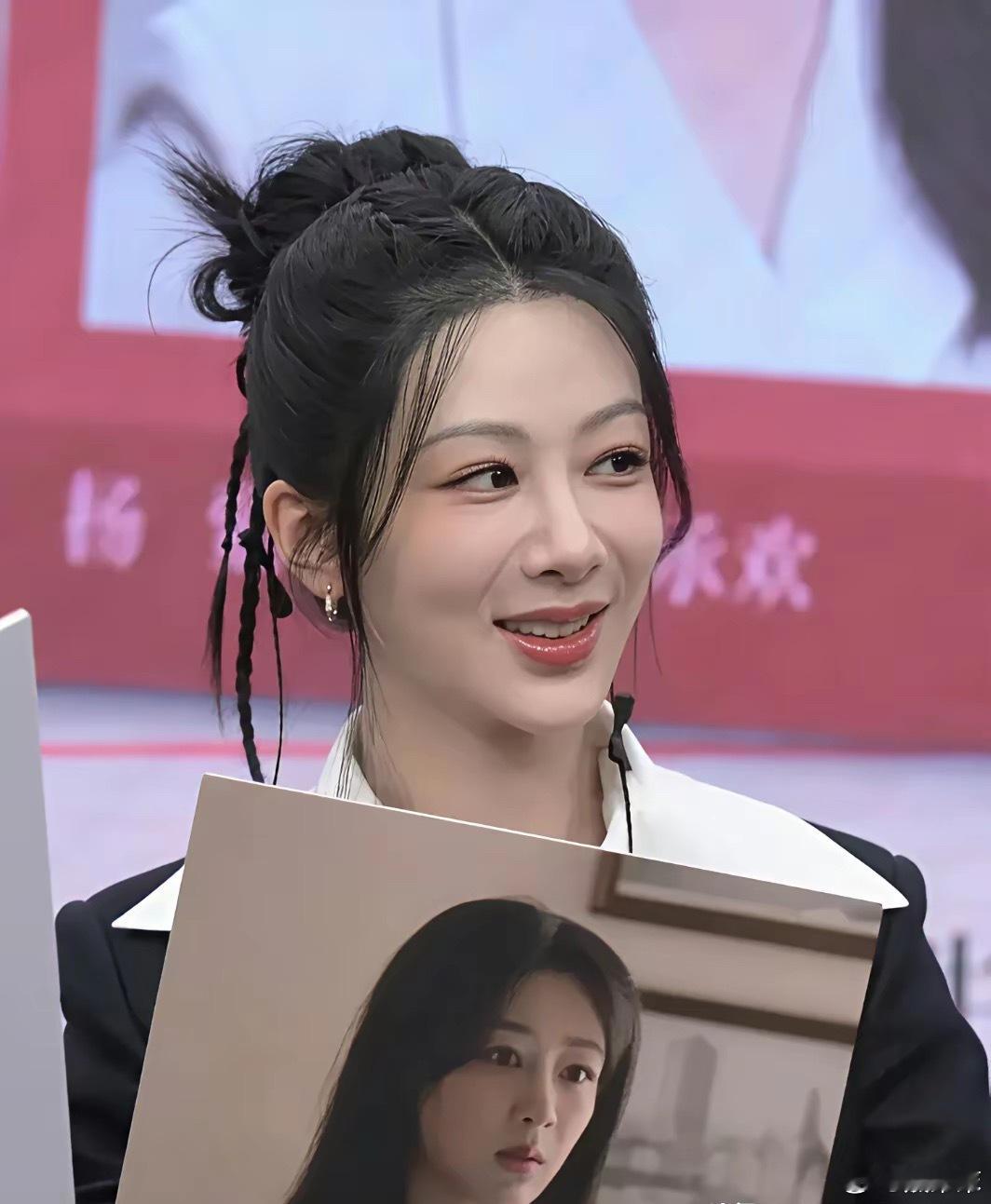 李沁和杨紫都是90后里超棒的女演员呢！李沁出道十多年啦，她那张精致的脸蛋和曼妙的