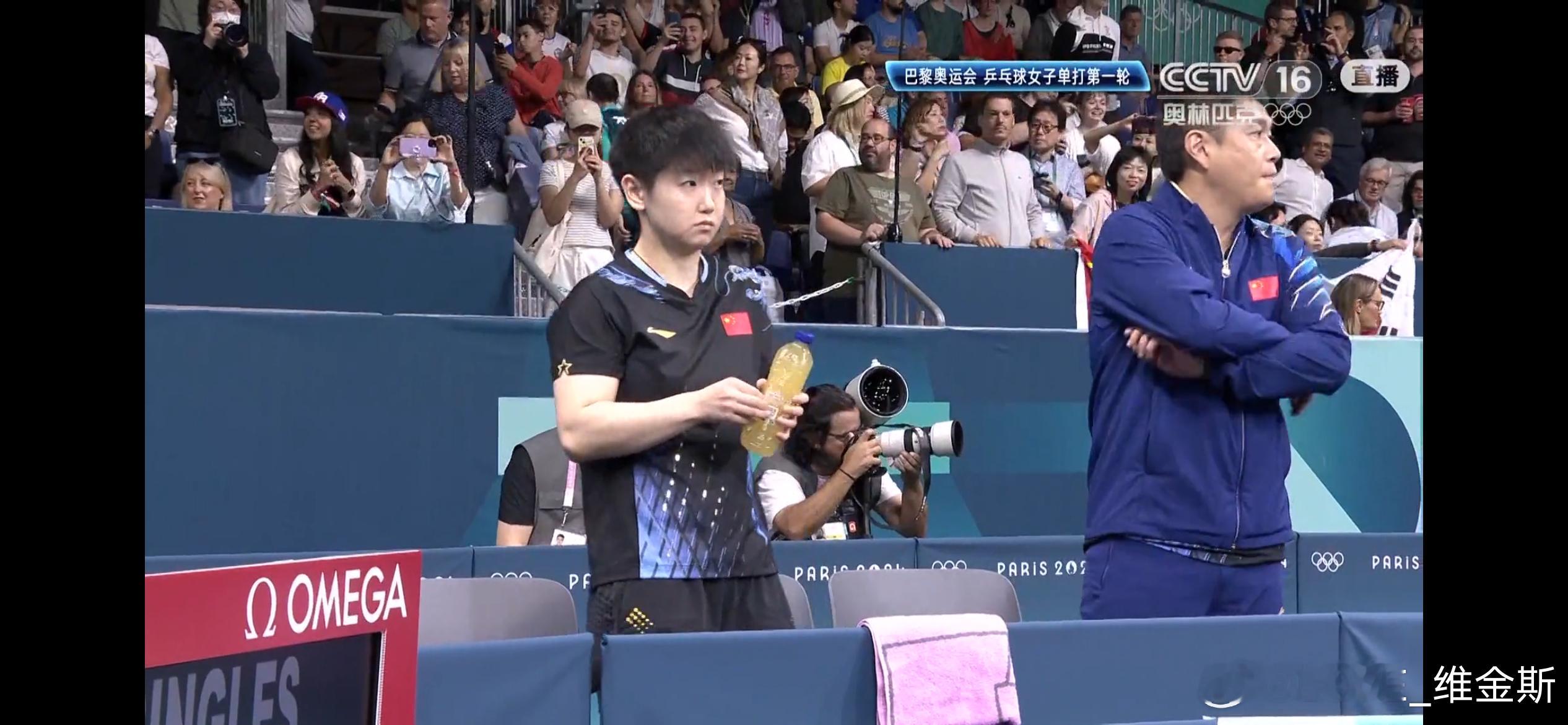 学习一下乒乓球技术准备痛扁同事[doge][doge]#孙颖莎vs高桥茱莉亚##