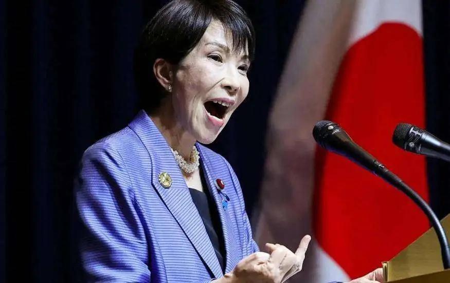 美日形成了一种扭曲的关系。日本拼命“自费打工”，扩大军事角色，以为这样能换来美国