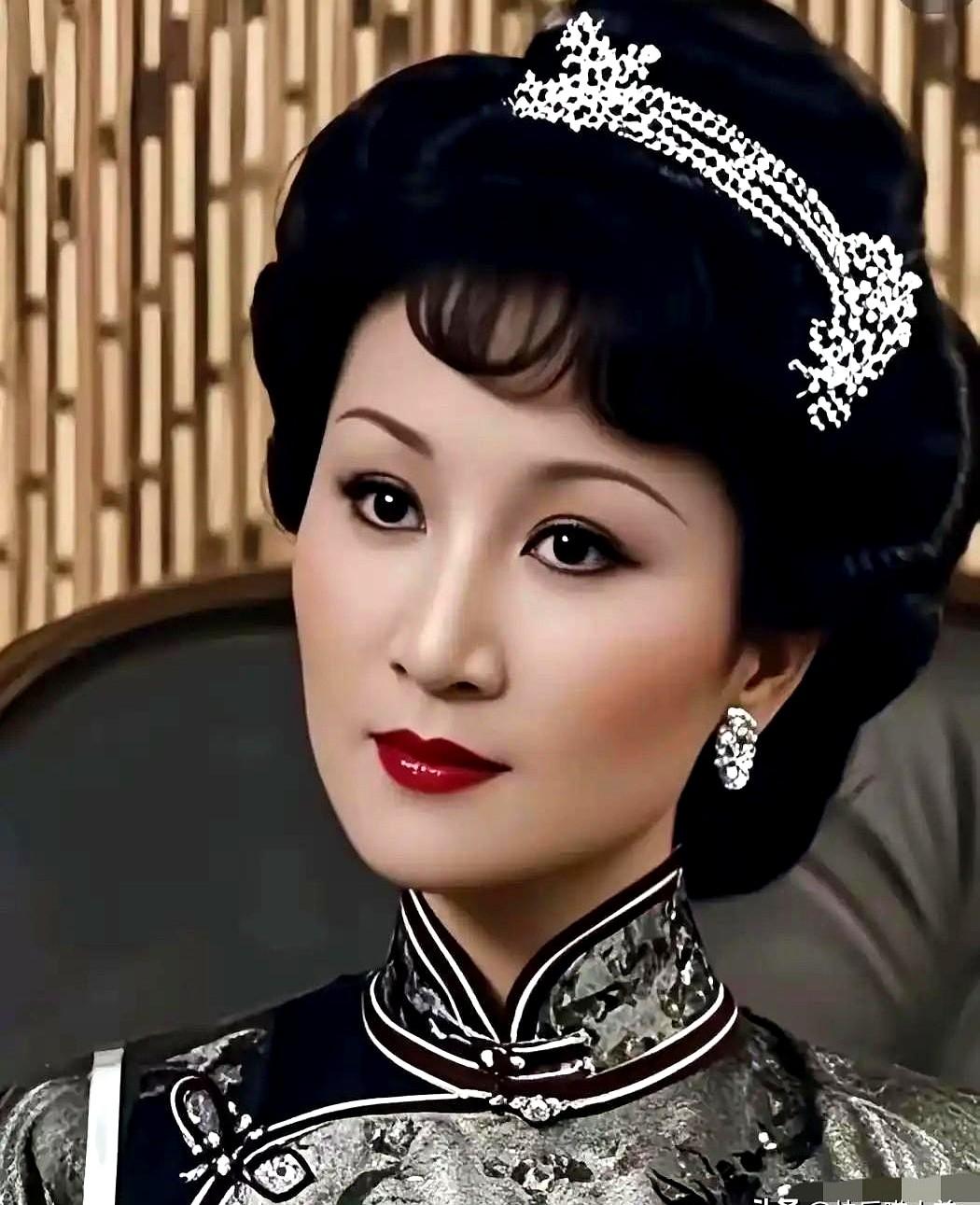 张柏芝当年一句"娱乐圈我只认黎姿比我美"引发热议，但若是见过年轻时的狄波拉，这话