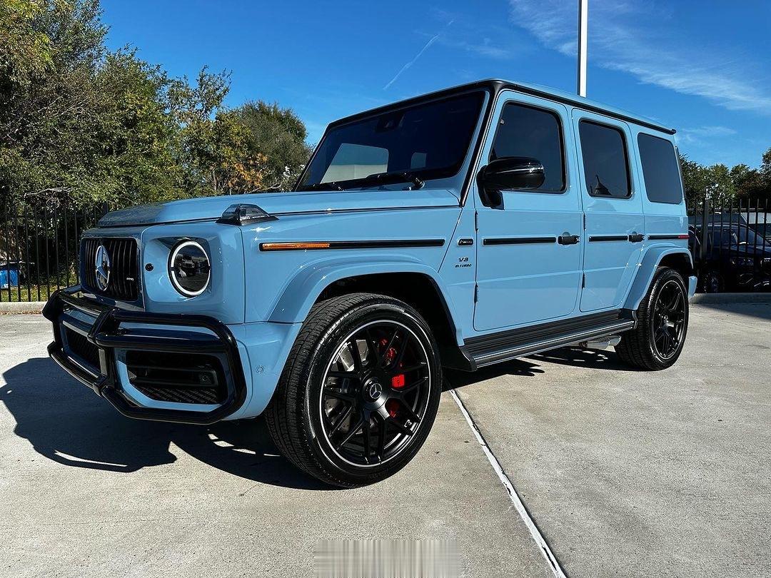 China Blue G63 AMG熊猫内饰 ​​​
