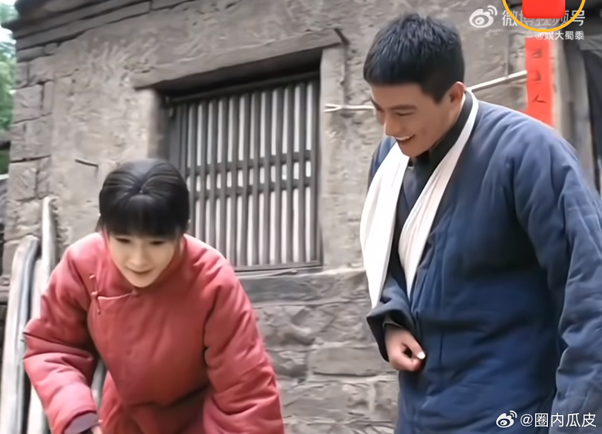 打脸来得太快！前一秒疑惑“谁嗑杨幂欧豪”，后一秒被《生万物》剧情按头嗑。两人同框