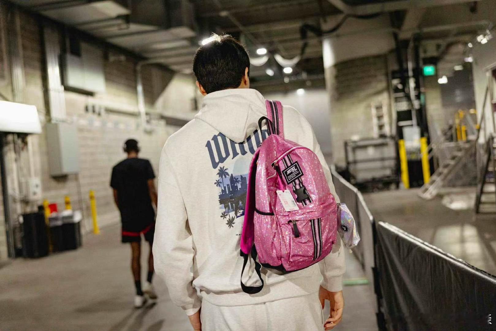 杨瀚森 美国体育媒体HoopsHype对NBA本赛季所有球员的税后工资进行了统计