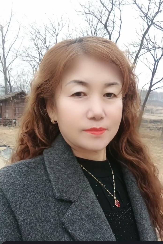 再有一个多月我就要回农村种地了，因为我的根在这里，这里有我最好的邻居，淳朴的老乡