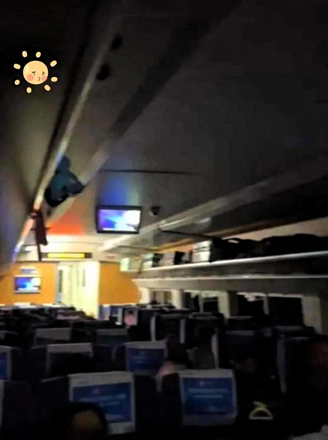突发事件！5月30日，发往深圳的D1804次列车，行驶至贺州隧道内时突发意外，列