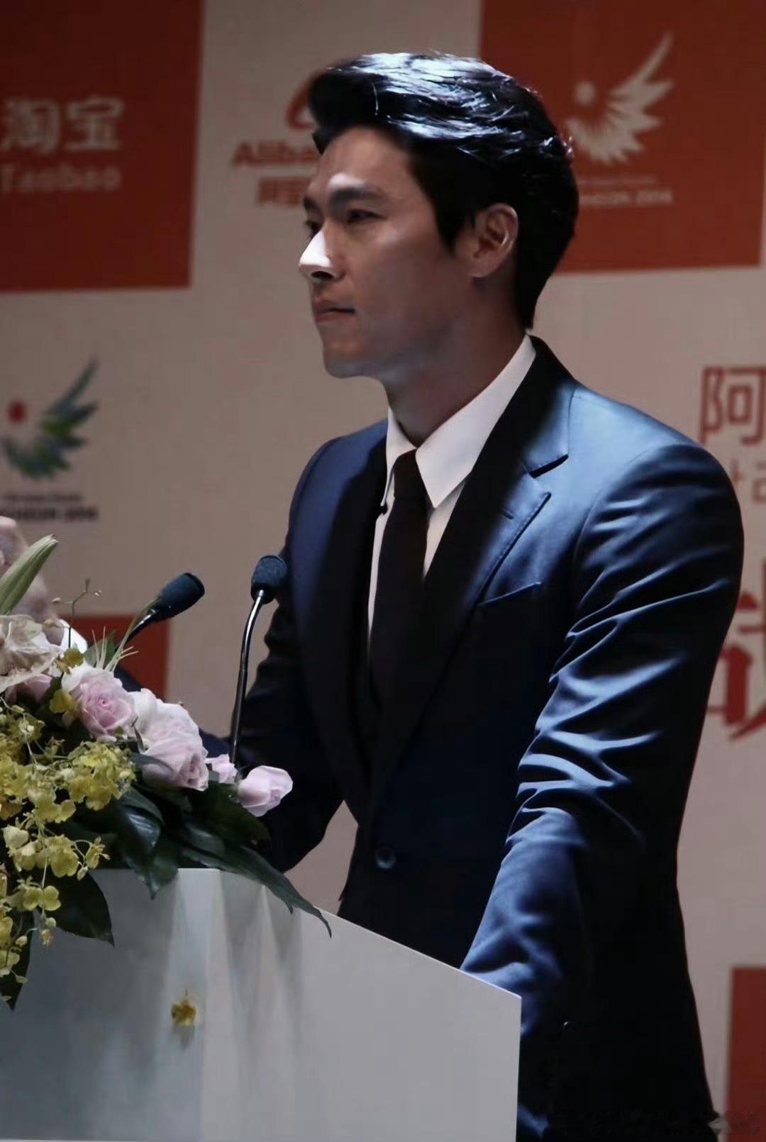 玄彬孙艺珍儿子拍的夫妇照之前有人跟我说孙艺珍玄彬儿子甜豆的真实生日是11.15，