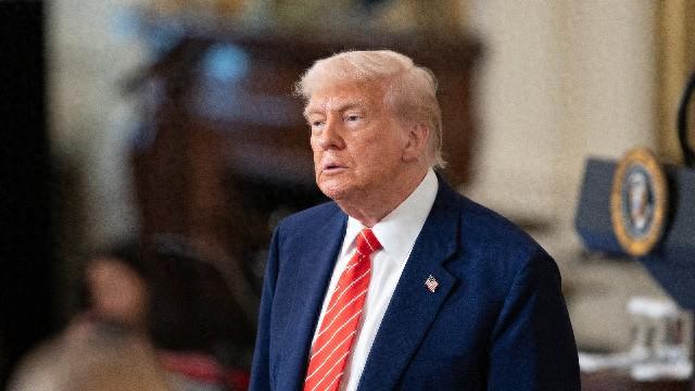 60天倒计时！特朗普剑指17家药企要求他们把美国要价降下来。
 
特朗普在社交媒