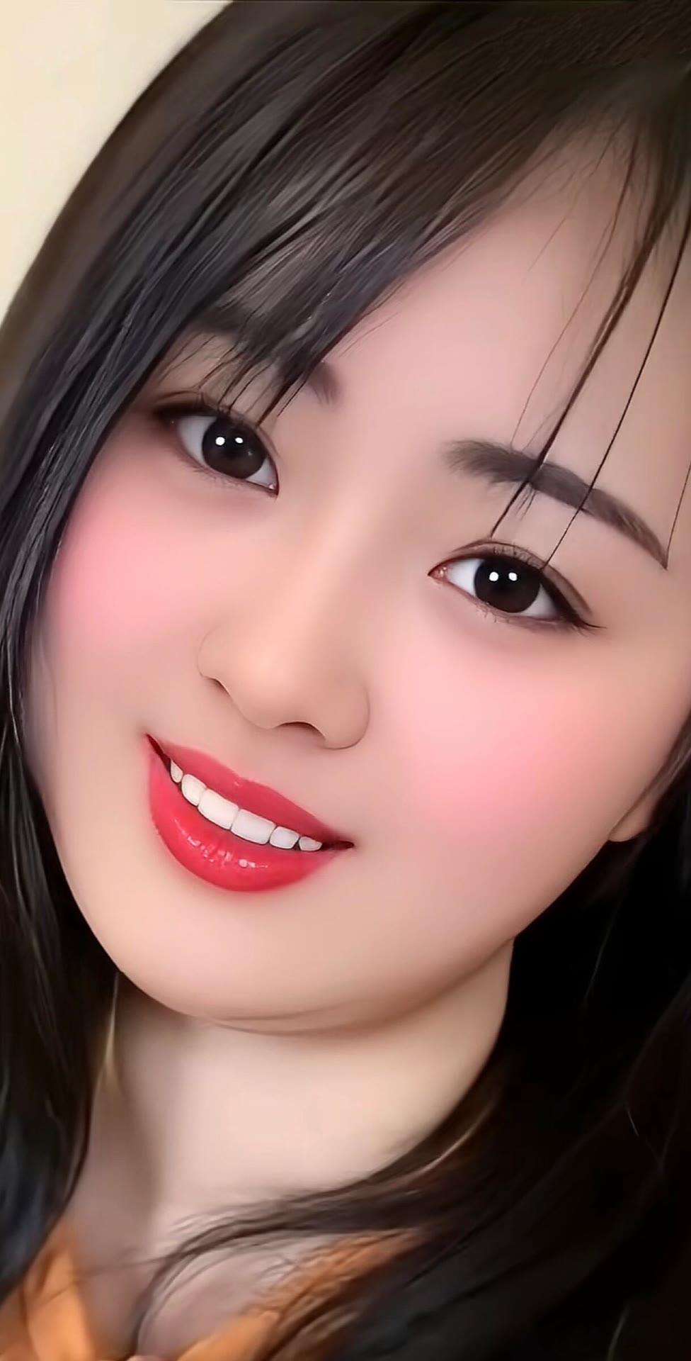 甜美笑容，元气满满的一天！😊✨