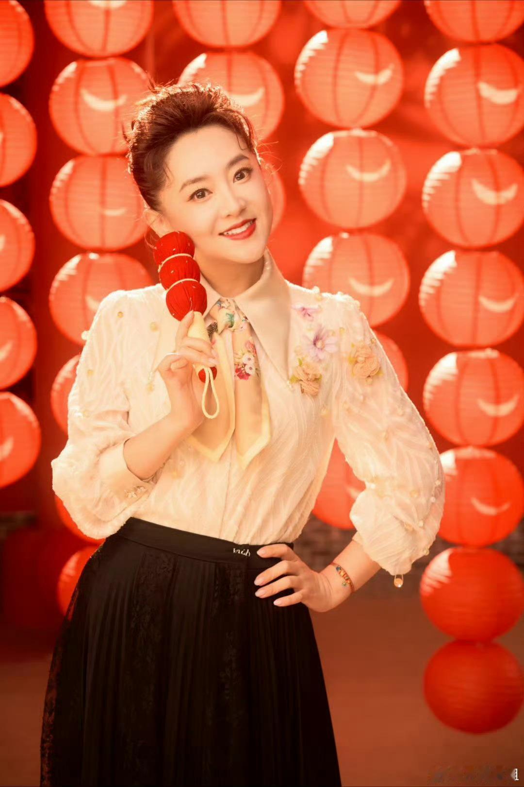 月亮姐姐在你好时光当搭子月亮姐姐的“搭子记”太绝！《你好时光》里和陈丽君、刘宇都