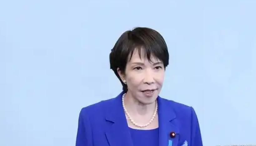 高市早苗最近又跳出来说什么"台湾出事日本要武力介入"，这话说得可真够狂的。不过你