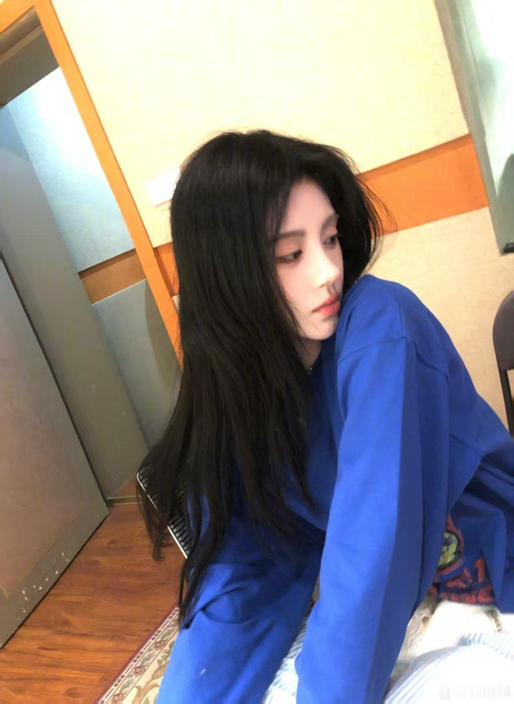 鞠婧祎发了一波库存 鞠婧祎突然给到一波库存多发这样的库存，爱看！ ​​​