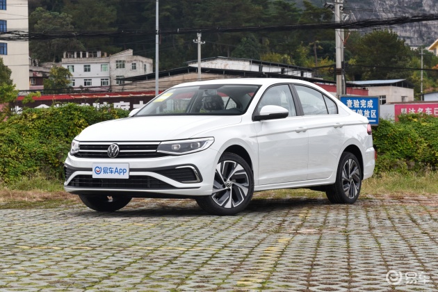 [小鲨帮选车]最能打动我的是这款 一汽-大众宝来买哪款更值