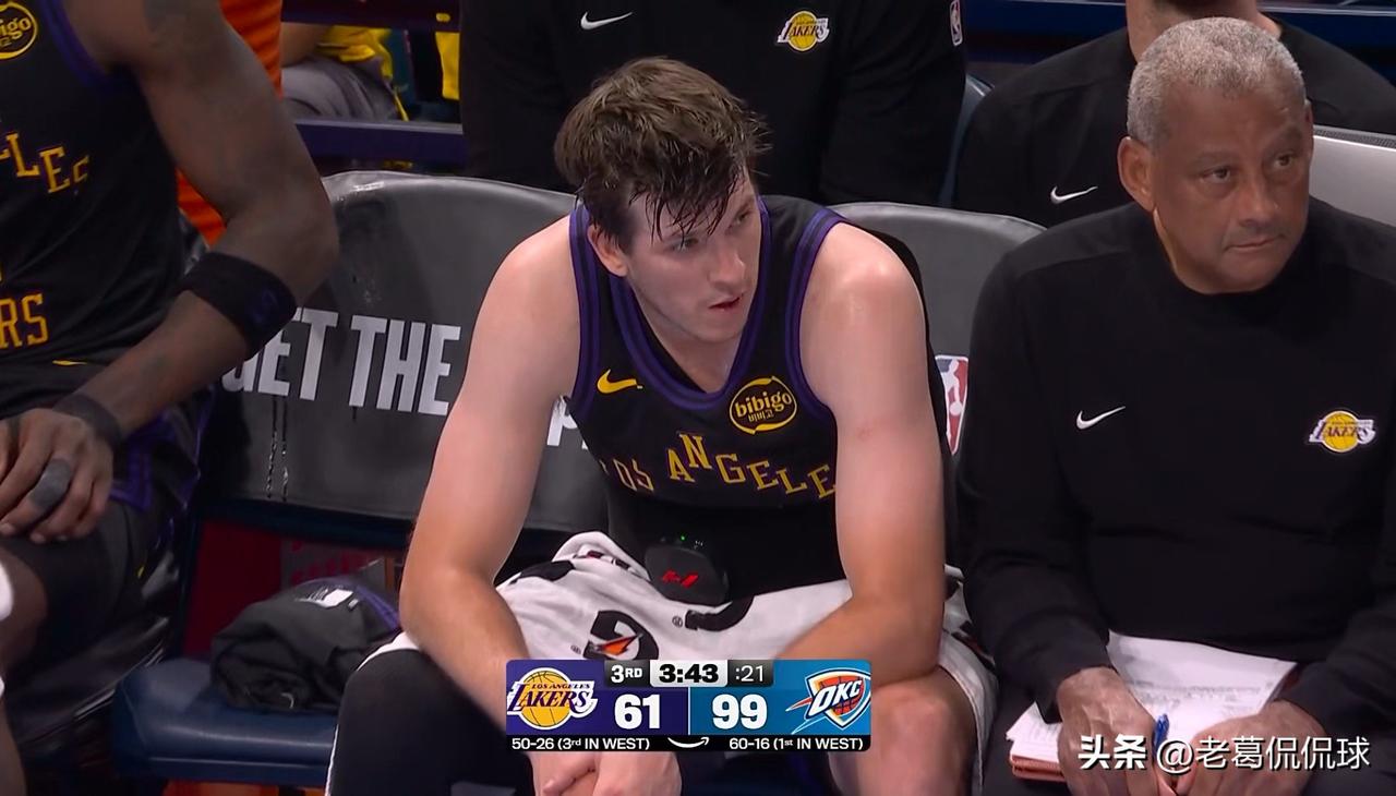 湖人超级后卫里弗斯真是心如死灰！在今天湖人客场以96：139惨败于雷霆的赛后采访