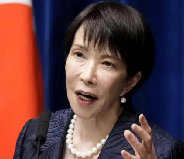 嘴上对立喊不停，家人却用行动破冰，高市早苗的政治反差太真实。

在日本政坛，高市