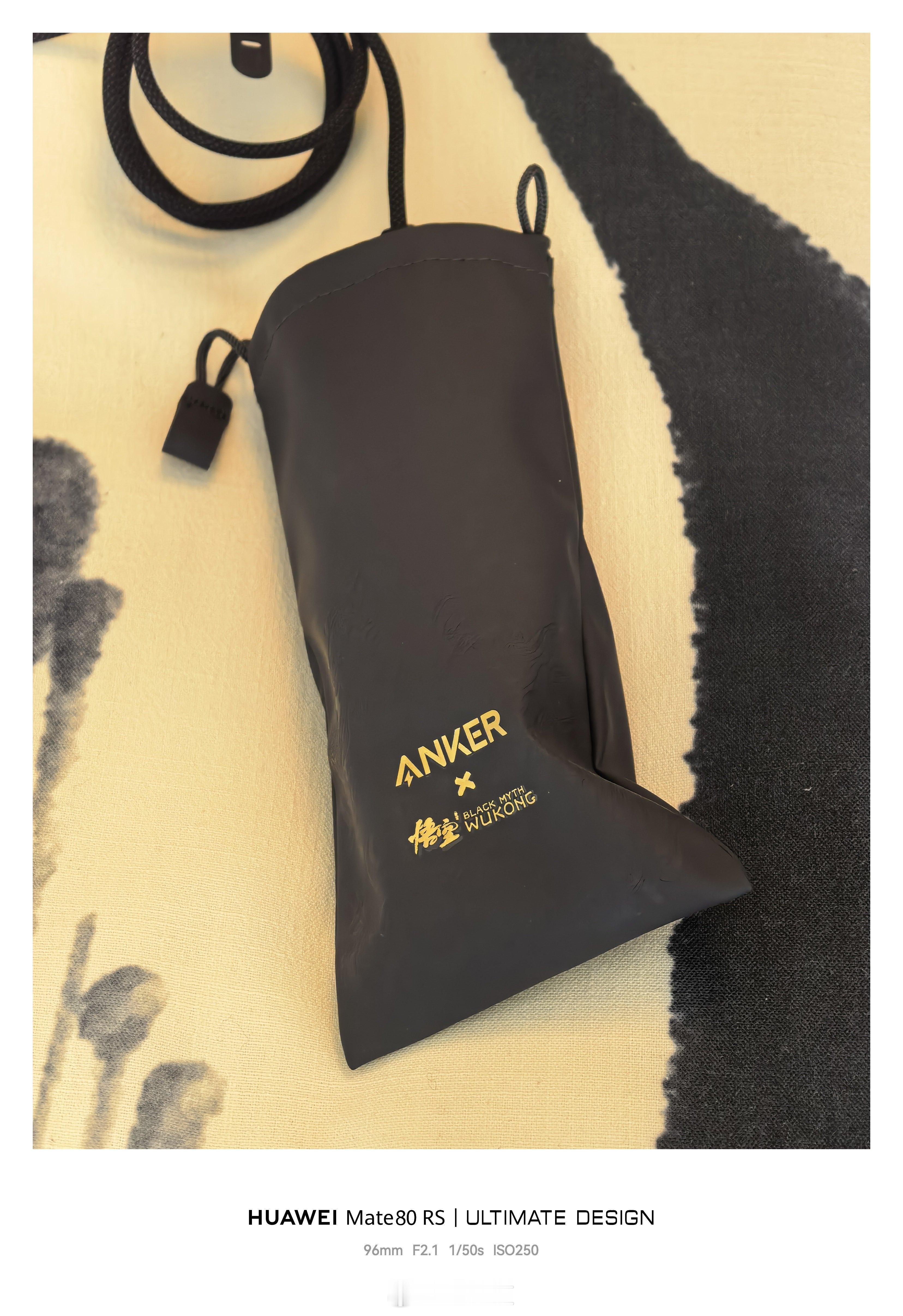 上次丢了充电宝后，我挑了好久，这次终于找到心头好——安克和黑神话悟空联名的“如意