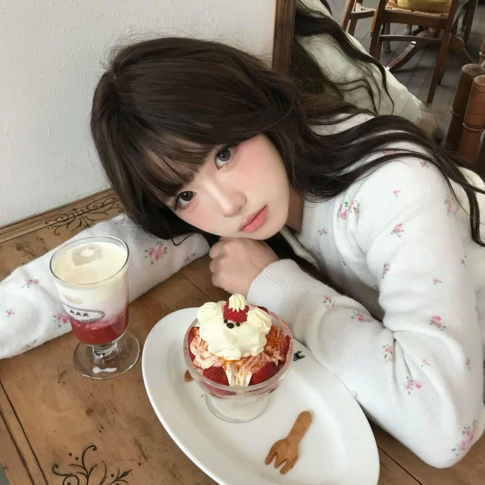 -𝐒𝐇𝐀𝐑𝐄｜𝔀𝓮𝓬𝓱𝓪𝓽 头像背景图搭配 ⸝⸝☕꙳🥨◟