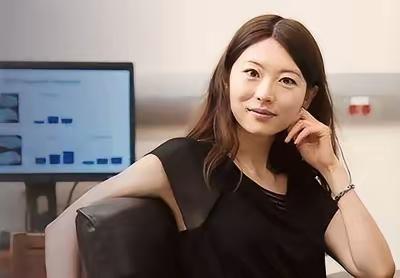 我宁愿在美国住下水道，捡垃圾，也绝不回中国！”谁能想到，750满分上清华的学霸何