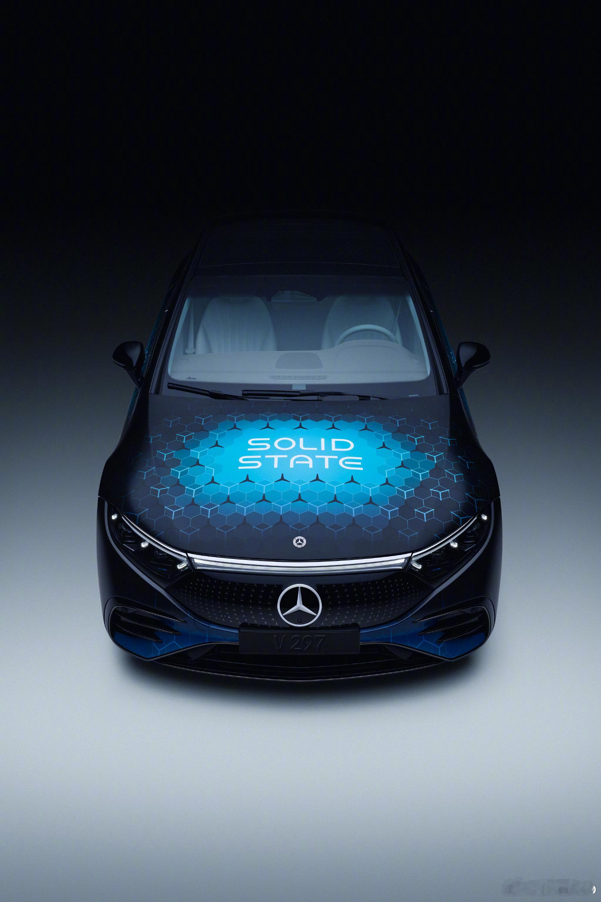 跨越140年的热爱140 年定义汽车，40 年读懂中国。回头看这 140 年，奔