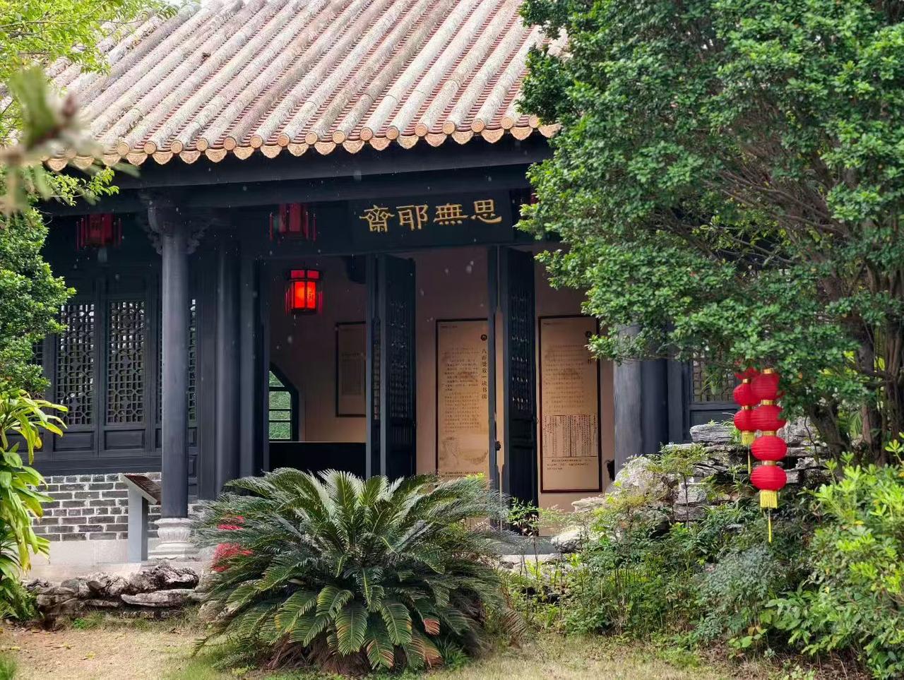 广东惠州旅游，东坡祠游玩攻略！
来惠州千万别错过‼️藏在东江畔的东坡祠，是苏东坡