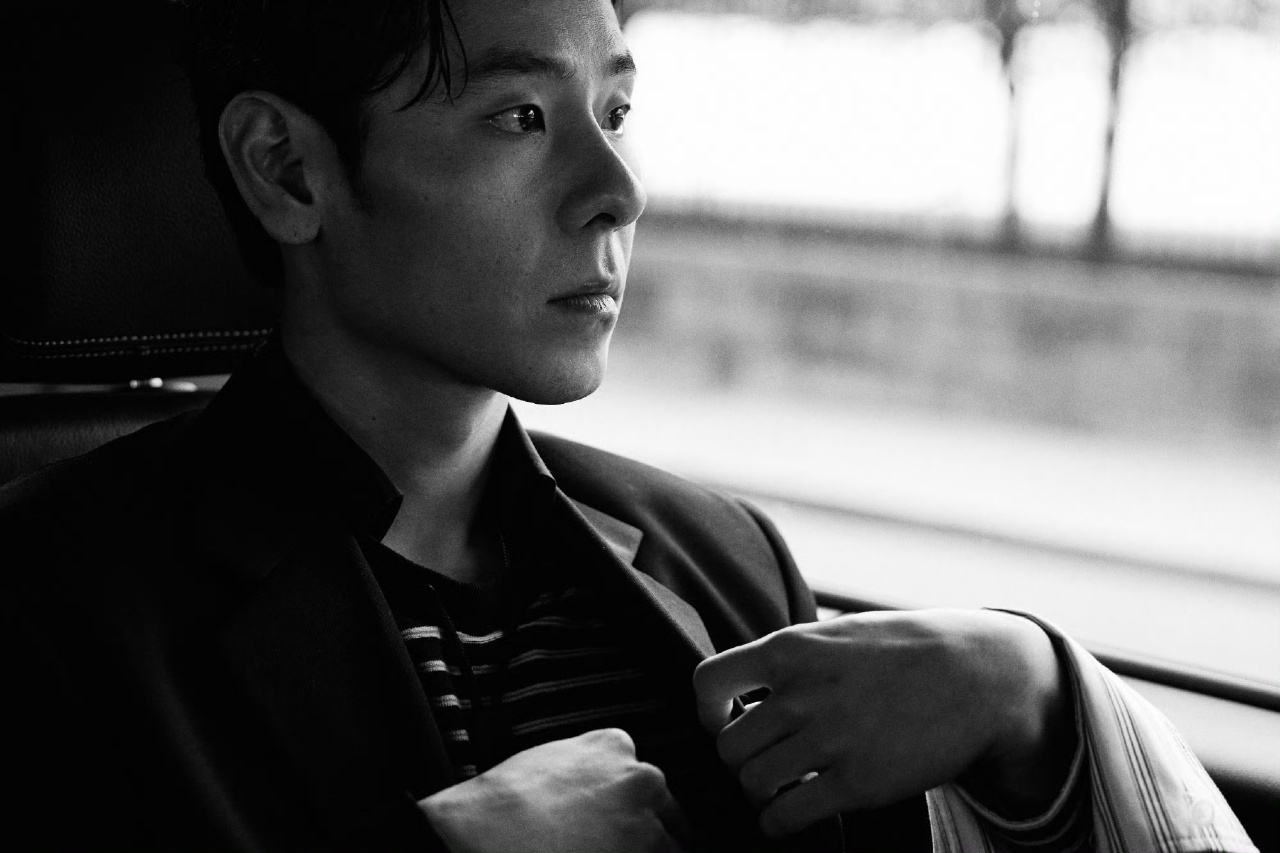 娱乐蒋奇明巴黎allblack造型蒋奇明巴黎出图电影感 蒋奇明巴黎allblac