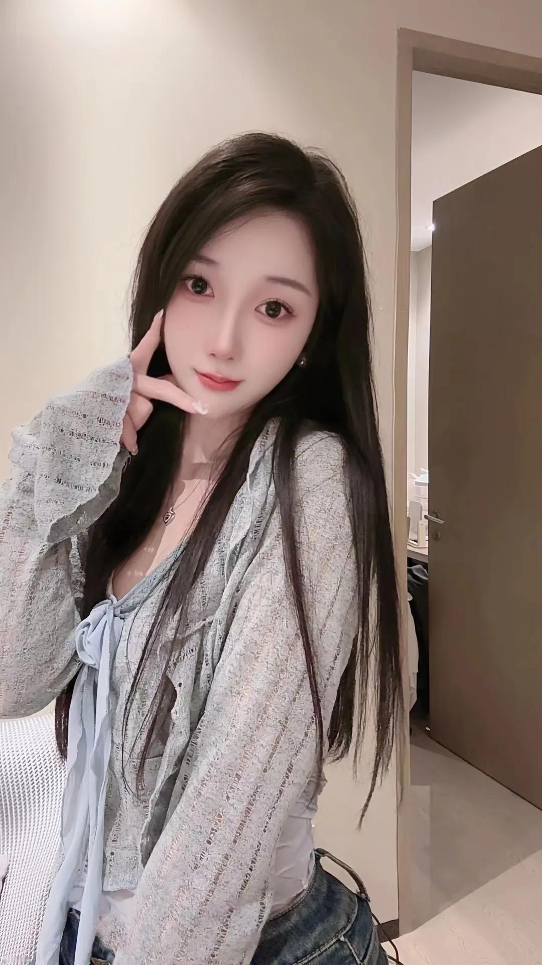 顾行长的女同事们——琳妃，永远阳光明媚     爱自由 #美女可甜可飒#