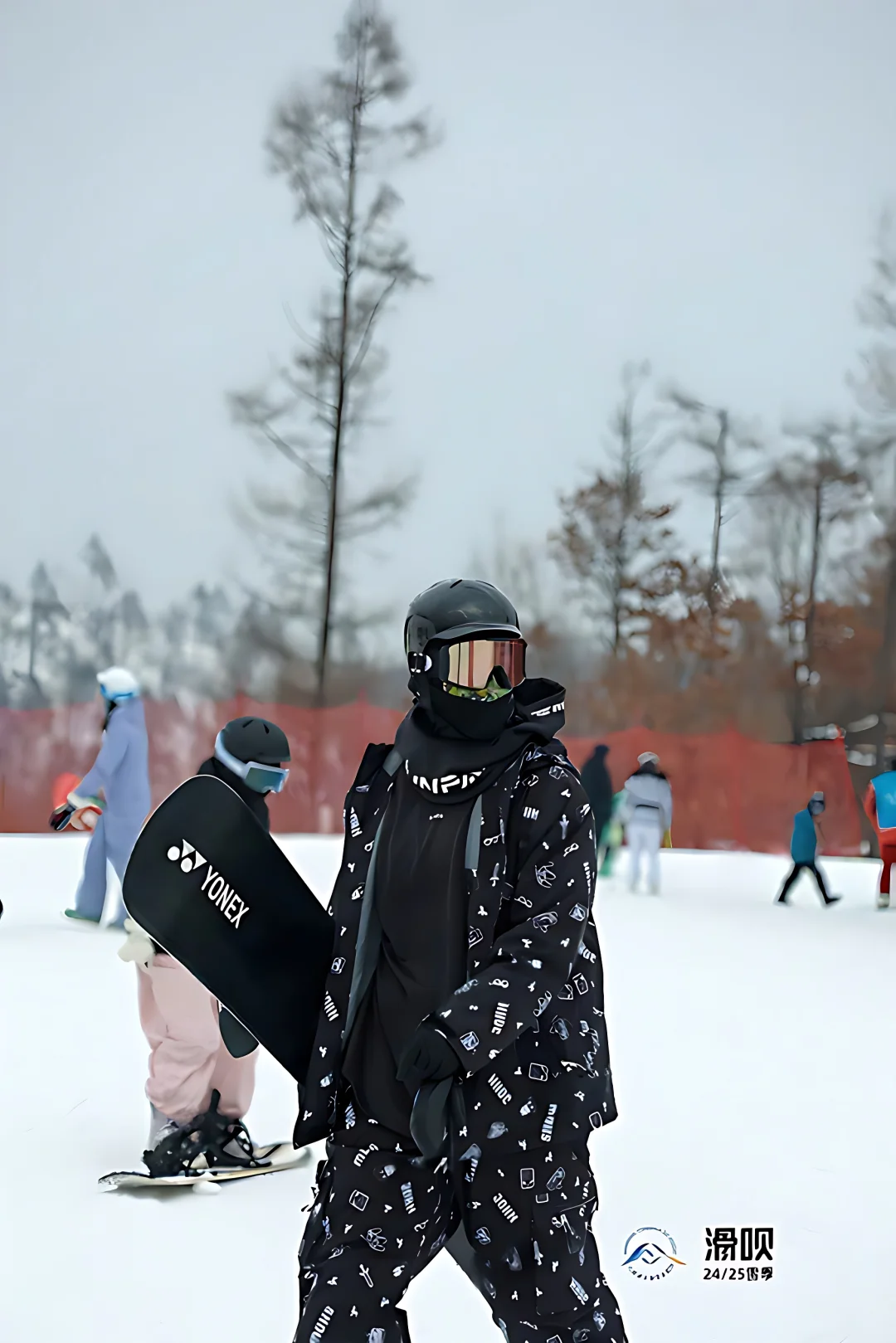还是万峰适合练活