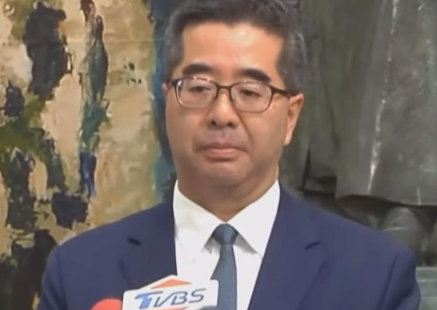 萧旭岑这次是非常委屈，也很冤的，他变成了蓝营内部路线斗争的靶子和牺牲者，金溥聪等