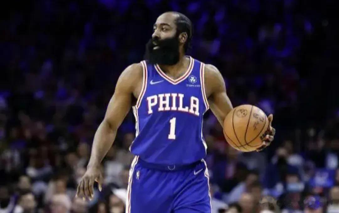 NBA交易市场8月逐渐安静，但我意外地发现了2个最大输家！

1，詹姆斯-哈登，