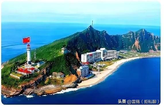 天哪
今天才知道钓鱼岛多大

钓鱼岛不大，仅仅3.91平方公里，连北京大兴区的面