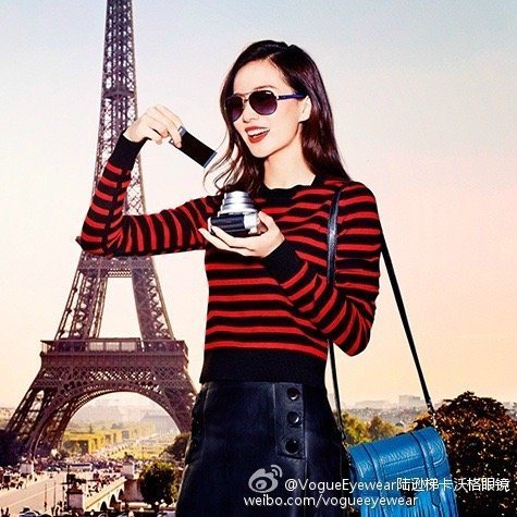 2015年Vogue👓   VS    2025年海伦凯勒👓刘诗诗海伦凯勒全