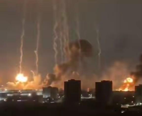 伊朗消息
6月7日深夜，伊朗伊斯兰革命卫队（IRGC）对以色列本土目标发起多轮导