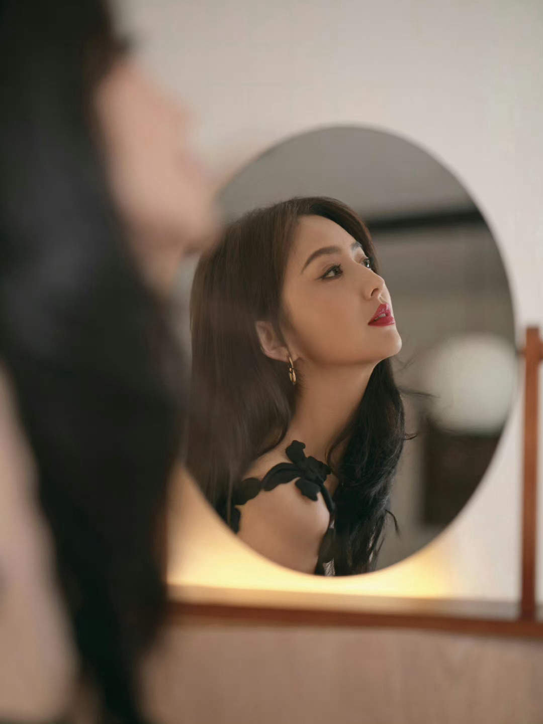 佟丽娅，绘声绘色 ​​​