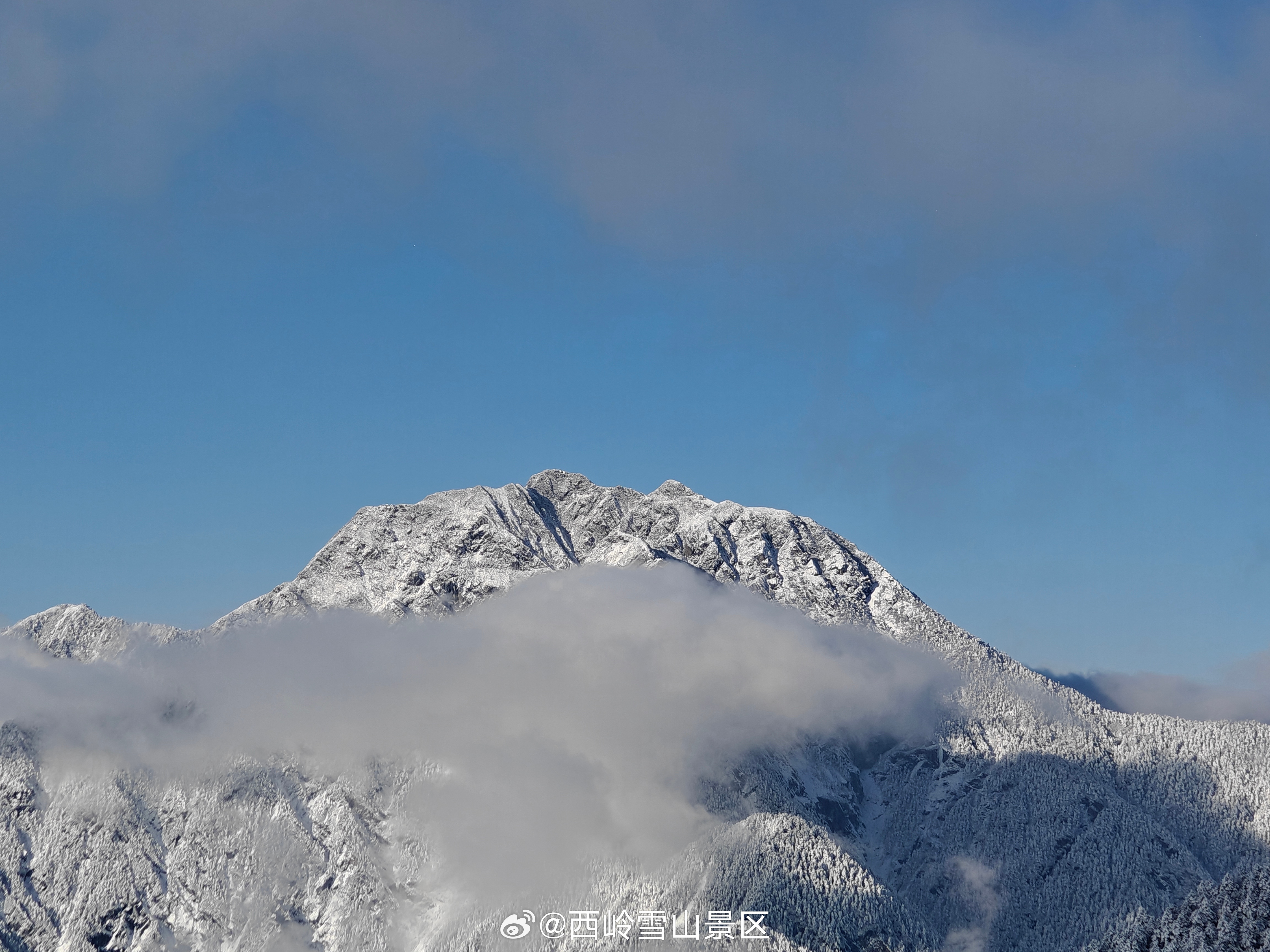 西岭雪山限时优惠来袭2月17日至3月9日，西岭雪山景区推出超值优惠活动！ 2月1