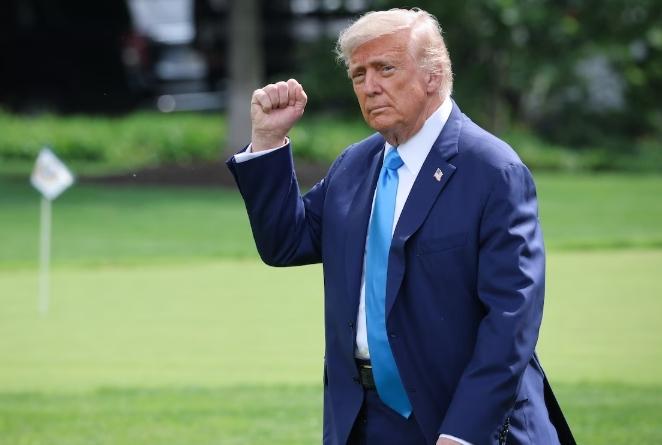 特朗普就俄乌和平协议最新表态：没有最后期限
美国提出的28点和平方案令乌克兰和欧