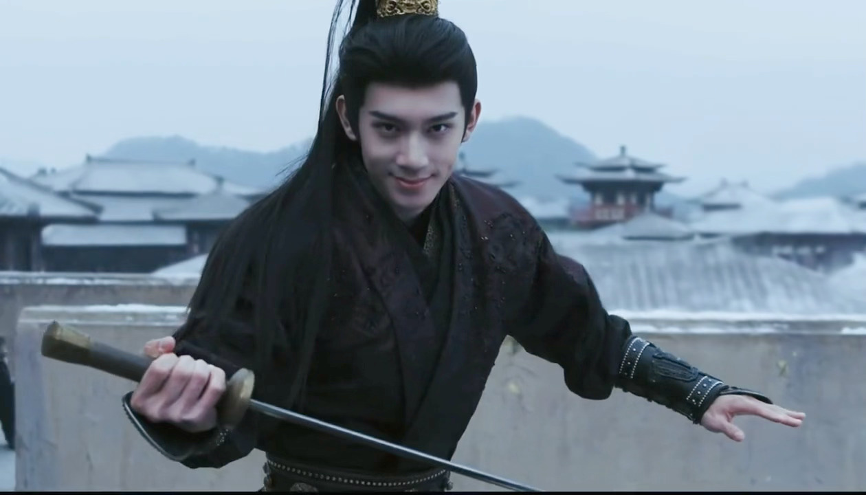 《逐玉》一口气把张凌赫、任豪、邓凯、李卿、林沐然、高铭辰全送上桌了，小孩才做选择