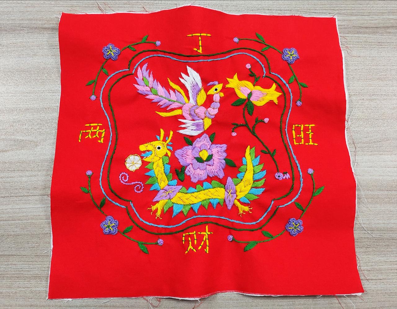 龙凤背带芯惊现清远！很多人听过却没看过，甚至是父辈才知道，因为是纯手工，我们可以