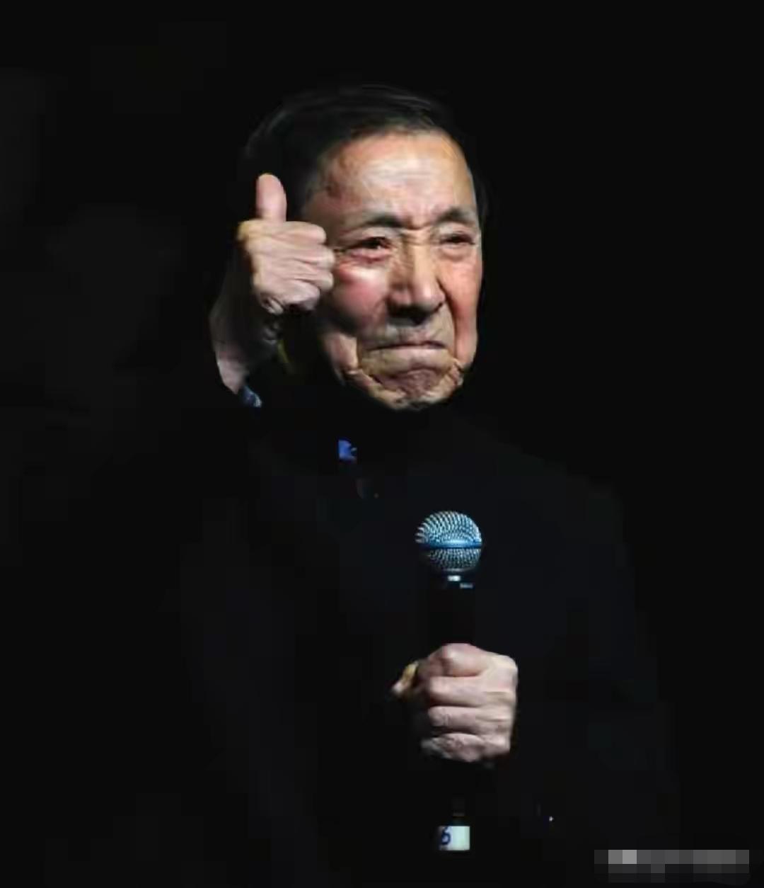 2026年1月19日，著名相声表演艺术家杨振华在沈阳逝世，享年90岁。他是北派相