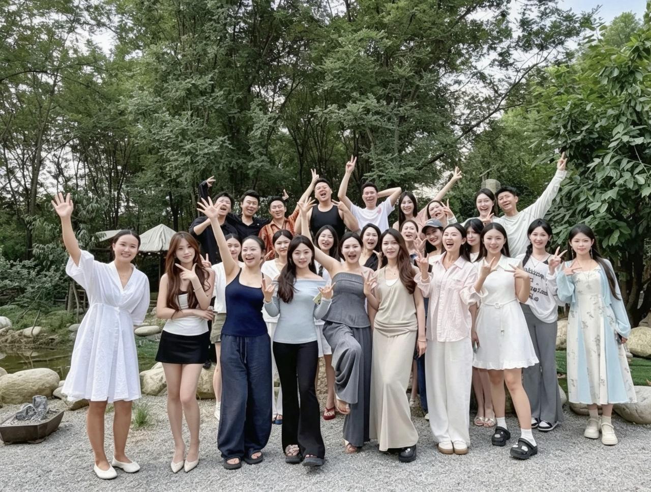 什么样的女人让人过目难忘?
挑一个做你女朋友
你会选择哪一个呢？
