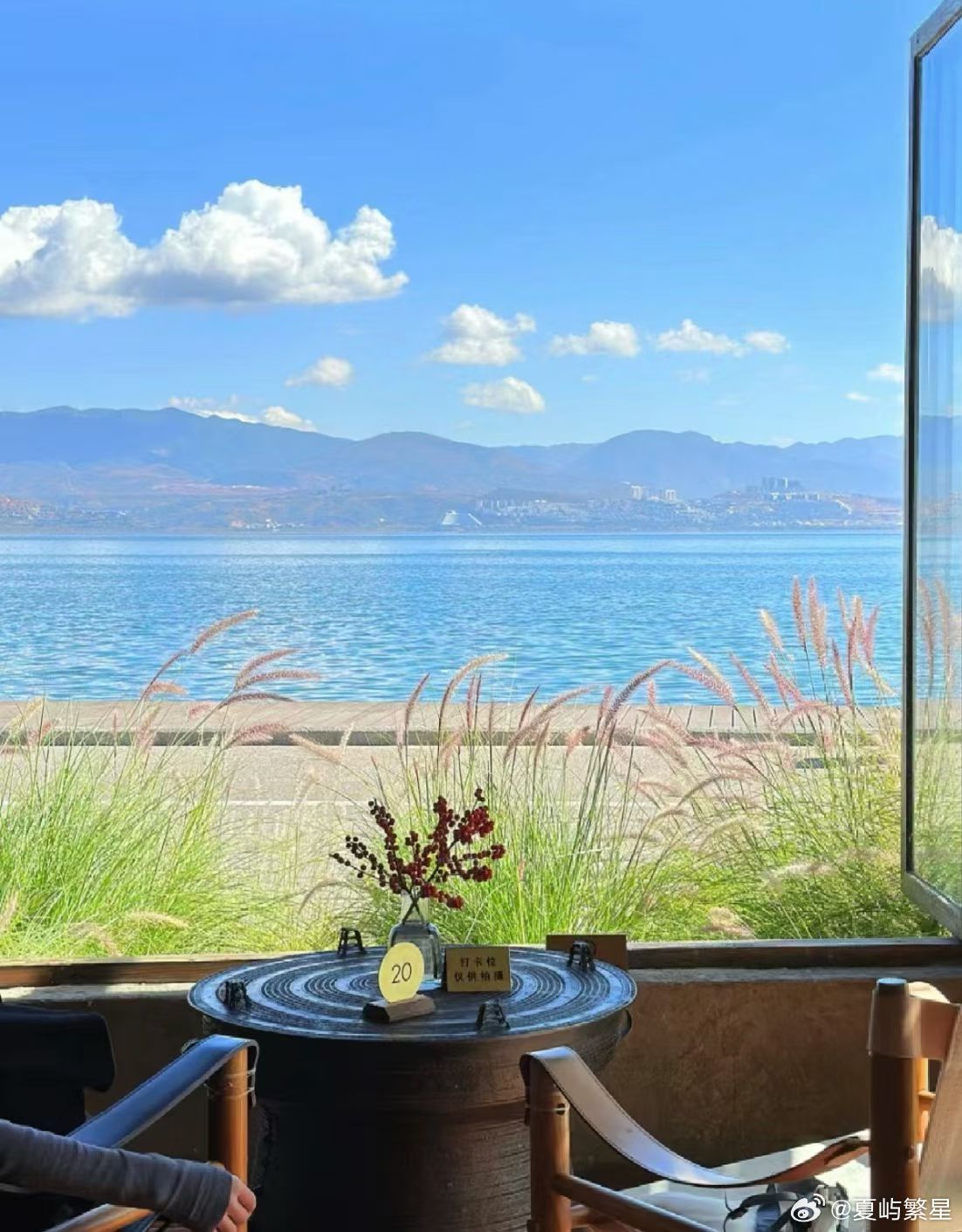 用阅读重塑你的认知我的私人宝藏书单书评 把一条河，读给你听去年夏天，我在湘西的一