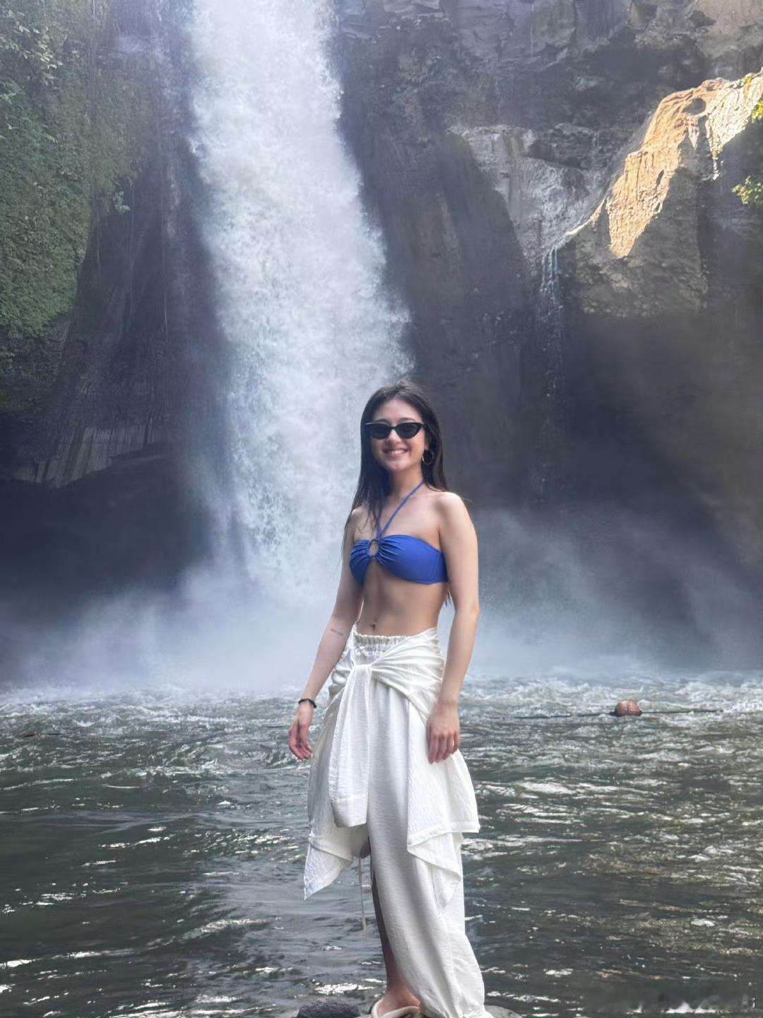 李兰迪穿泳衣李兰迪穿泳装 李兰迪 ​​​