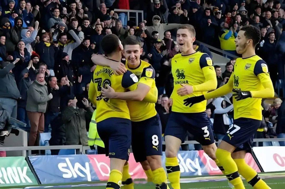 大唐看⚽️开课了008          科摩罗vs马里  011       