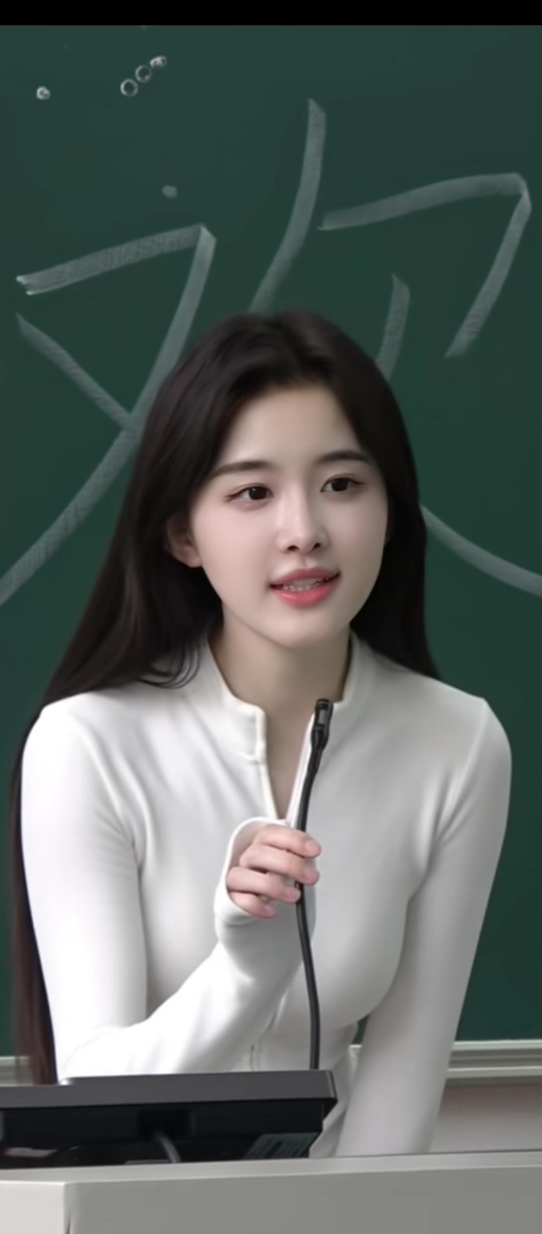 粉笔轻描，字字入心。