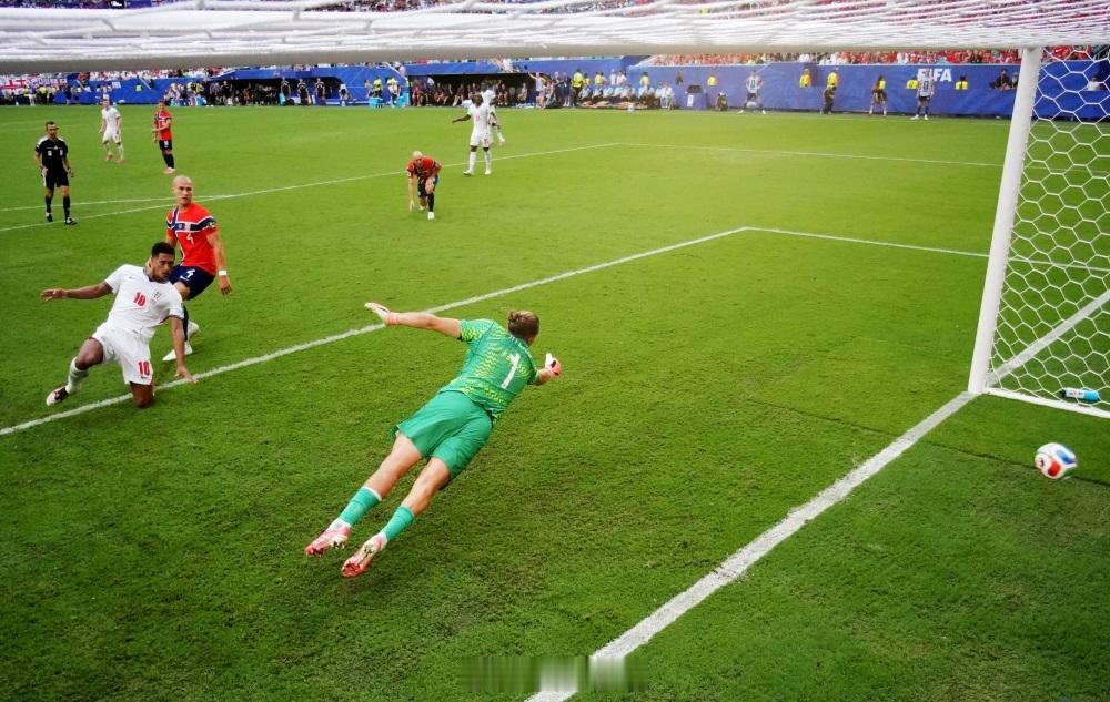 挪威vs英格兰FIFA世界杯2026更新：加时赛英格兰的裘德·贝林厄姆打入他们的