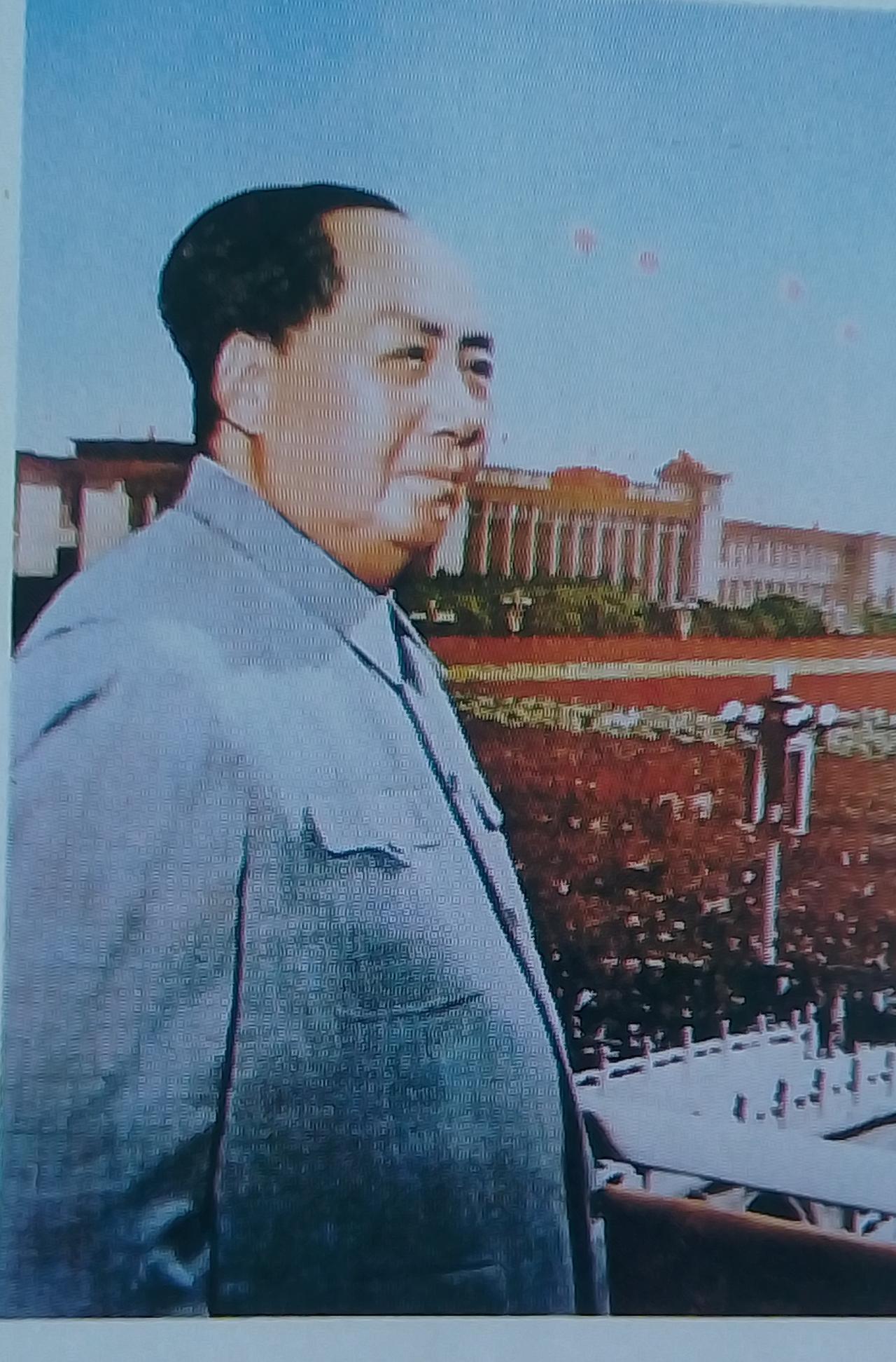 平台上有个题目：毛主席最伟大的历史功绩是什么。 
          就是毛主席