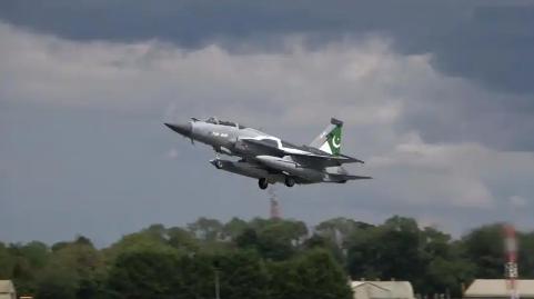 巴基斯坦终于动手了！没有任何预警，也没有任何客套。当地时间2月21日，巴基斯坦空