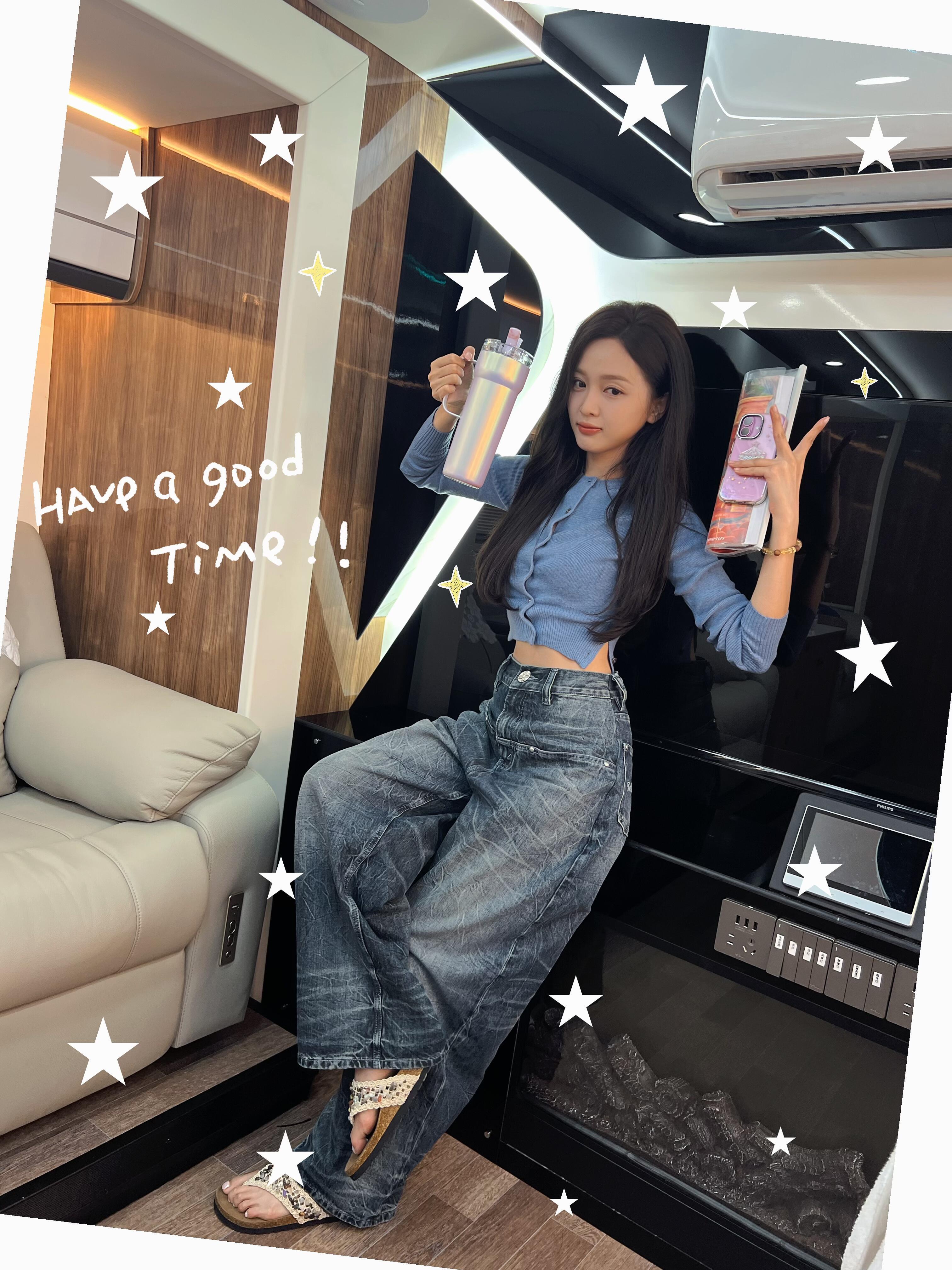 吴宣仪辛凌 💙吴宣仪叶星星 【250905   |   小红📖更新】新鲜路透